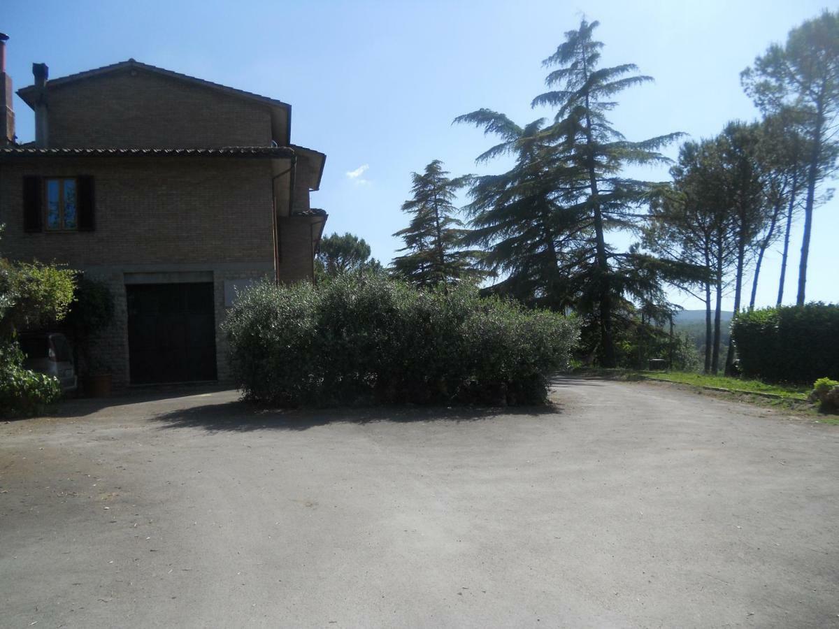 Castellino4Holidays Monteriggioni Buitenkant foto