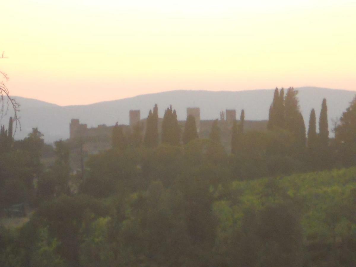 Castellino4Holidays Monteriggioni Buitenkant foto